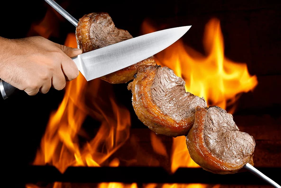 Ser a primeira mesa quando a picanha passar